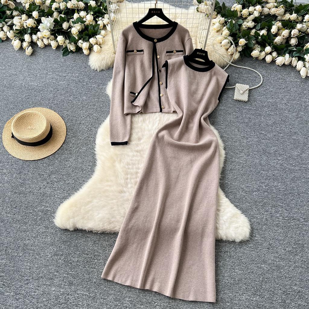 Xiaoxiangfeng two-piece set for women's autumn and winter high-end sense versatile round neck knitted cardigan jacket + sleeveless vest dress