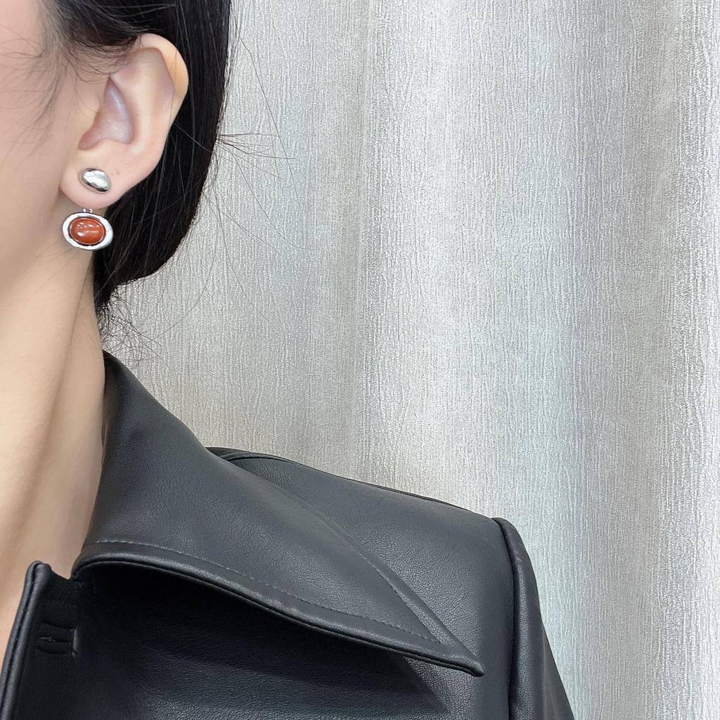 Exquisite 2024 Retro Maillard Tiger Eye Stone Earrings: Unique High-End Luxury for Women