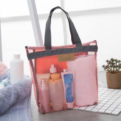 Moderne Strandtasche mit perspektivischen Nähten, wiederverwendbar