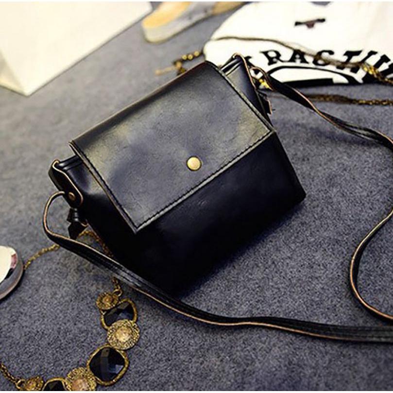 Fashionable And Spacious Satchel Handbag For Women In Black