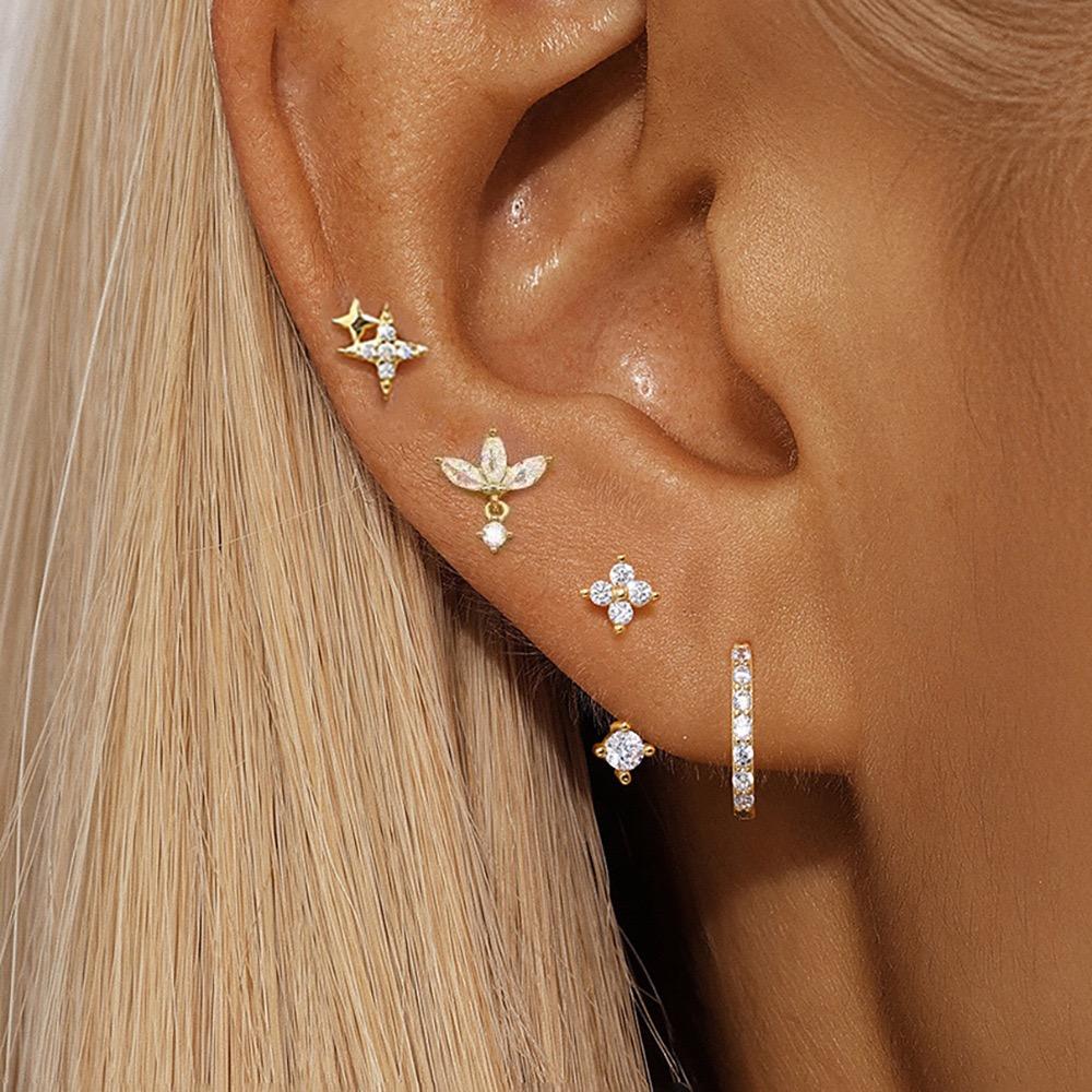 4PCS Fashion Zircon Round Hoop Earring Set Women Temperament Flower Ear Stud Huggie Earring Tragus Piercing Cartilage Jewelry