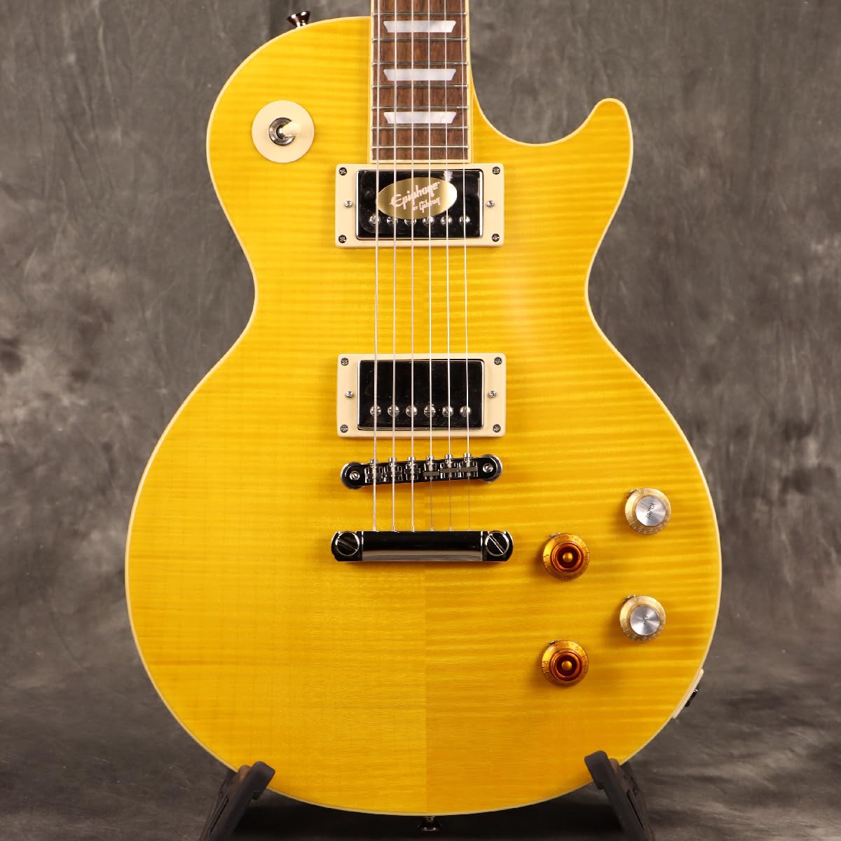 

by Gibson Custom Kirk Hammett 1959 Les Paul Standard Greeny Burst Epiphone/Inspired Greeny [2ND Outlet][3.98kg]