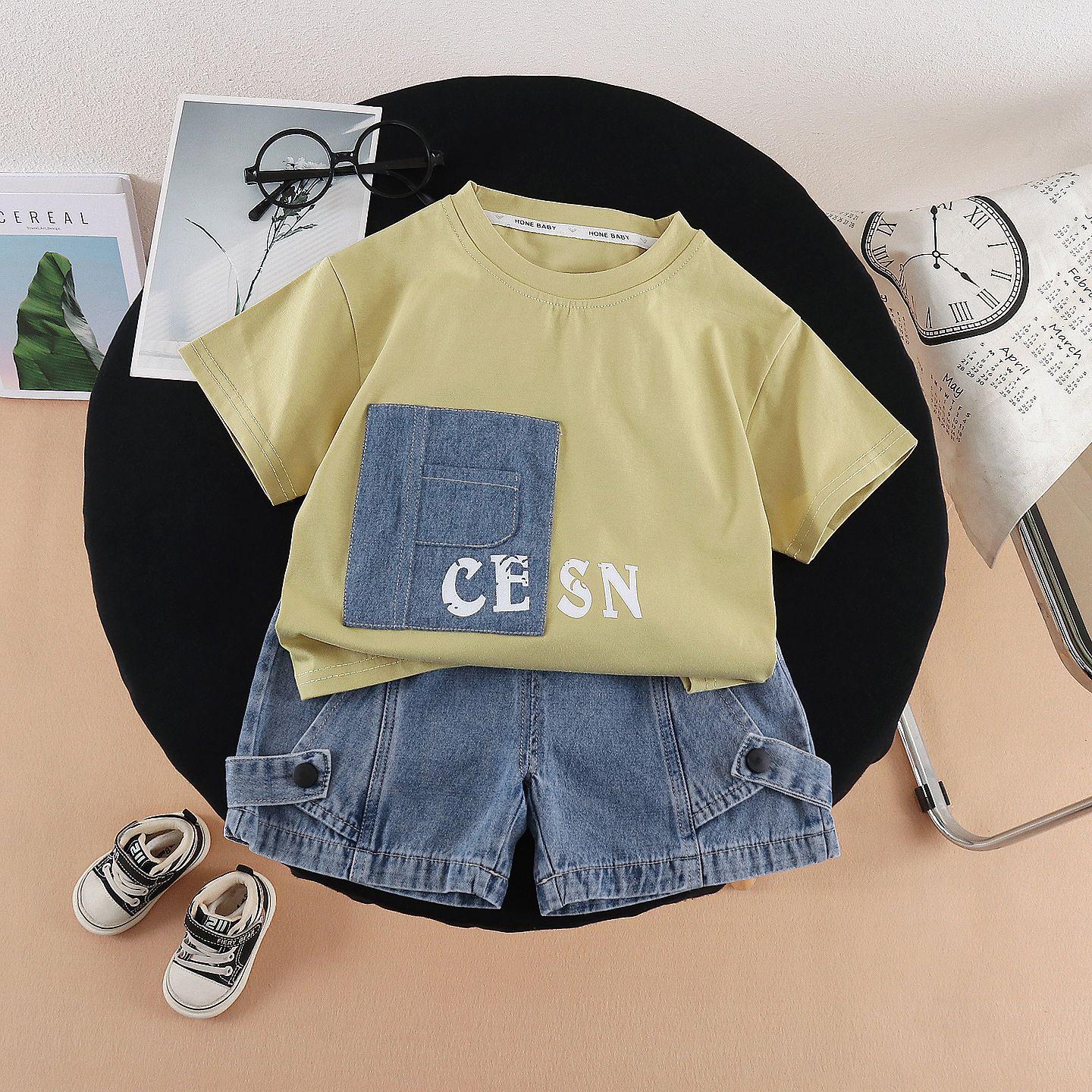

2026 Stylish Boys Summer Color Block Casual Two-Piece Set 100cm