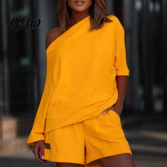 One-shoulder 2 Pcs/Set Women Tracksuit Solid Color Short Pants Leisure Summer Top Set for Daily Wear