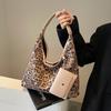 Retro Fashion Leopard Print Tote Bag Trendy Casual Large Capacity Shoulder Bag New Women's Bag Armpit Bag