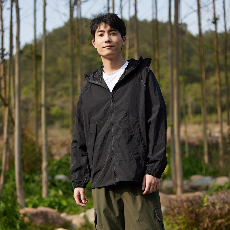 1011 Summer Sunscreen Clothing Men's Light and Breathable Loose Public Casual Thin Jacket Versatile Skin Clothing UPF10 +