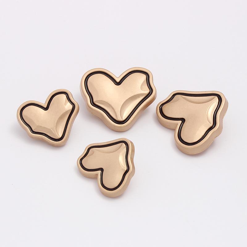 10Pcs Cute Champagne Heart Buttons - Blouse Knitted Sweater Wool Cardigans DIY Craft Button Women's Clothing Sewing Accessories
