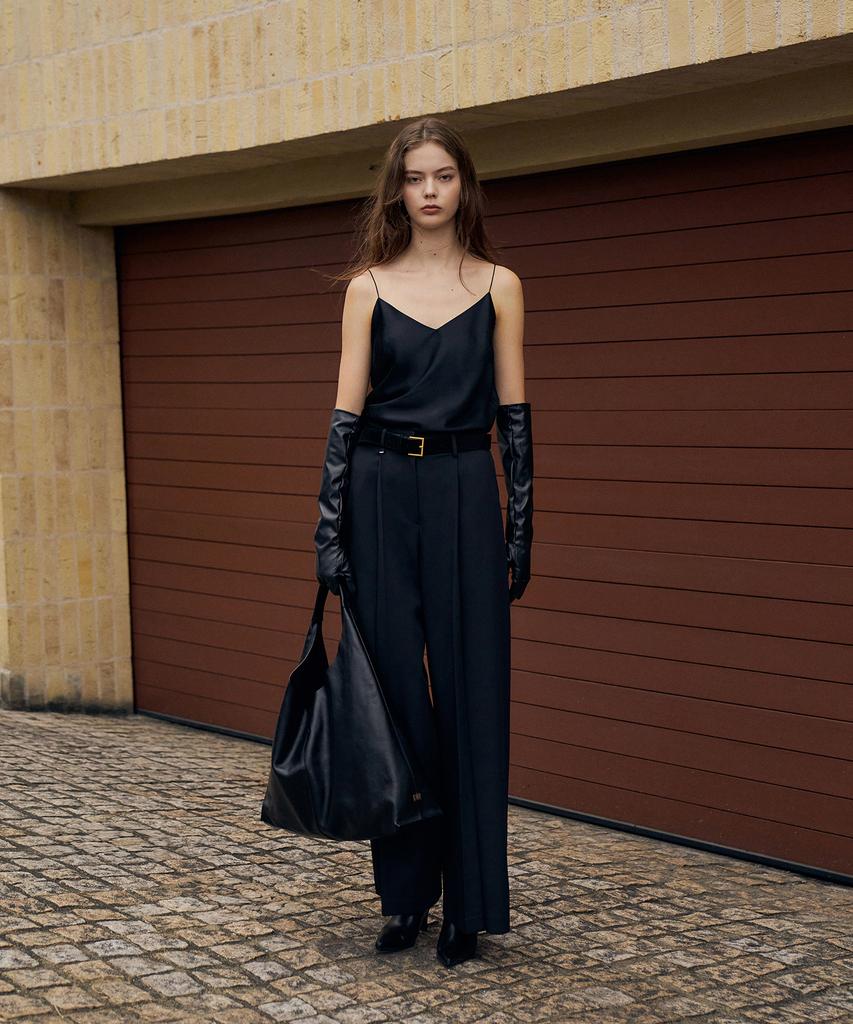 RENEJ Glam Slim Sleeveless
