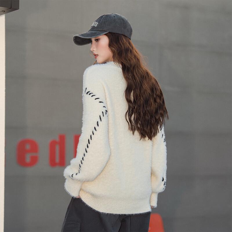 Izzue i.t Women's Love Heart Pattern Loose Round Neck Sweater