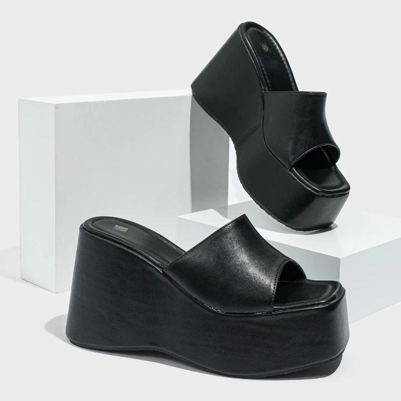 Damen Keilabsatz Hausschuhe 2024 Verkauf Neu PU Leder Rutschfeste Dicksohlige Hausschuhe Lässig Strand Zehenfrei Damen Flip-Flops