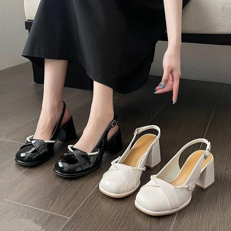 Mary Jane shoes women's 2025 summer new temperament patent leather thick heel bag head high heels shallow mouth pearl chain sandals women