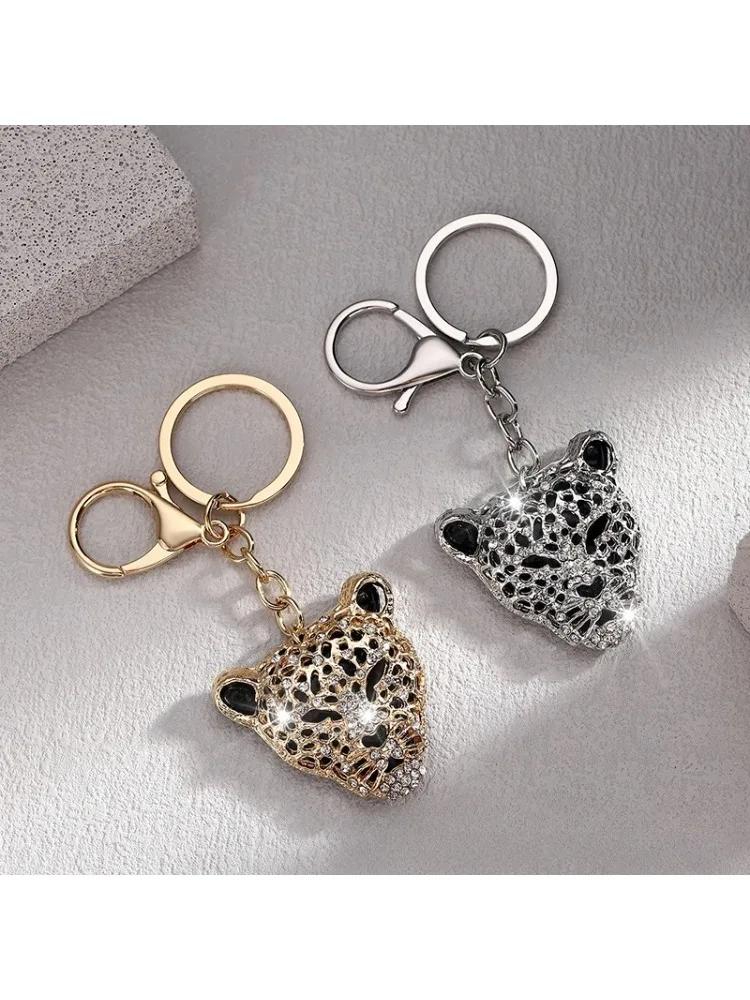 Luxury Keychains Big Creative Gifts with Rhinestone Leopard Head Car Keychain Accessories Crystal Animal Pendant