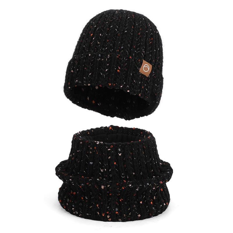 

Ladies Outdoor Velvet Warm Knitted Hat