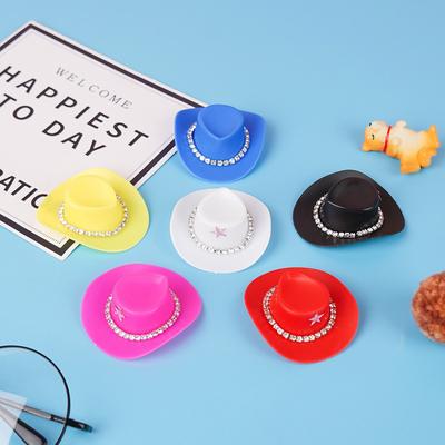 4 Stück Miniatur-Plastik-Puppenhut Western-Cowboyhut Cowgirlhut Für Puppen Dekoration Zubehör