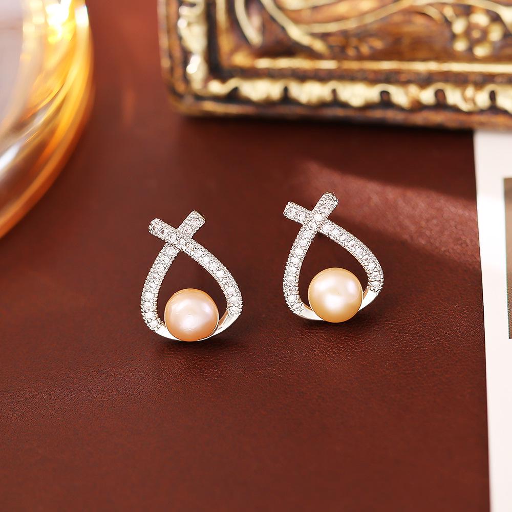 

High-End Pearl & Zircon Cross Stud Earrings - Elegant, Fashionable & Versatile Jewelry