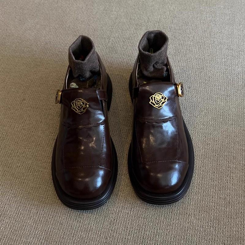 Sheepskin version! Retro style loafers dark brown round head camellia thick heel single shoes one pedal versatile small leather shoes