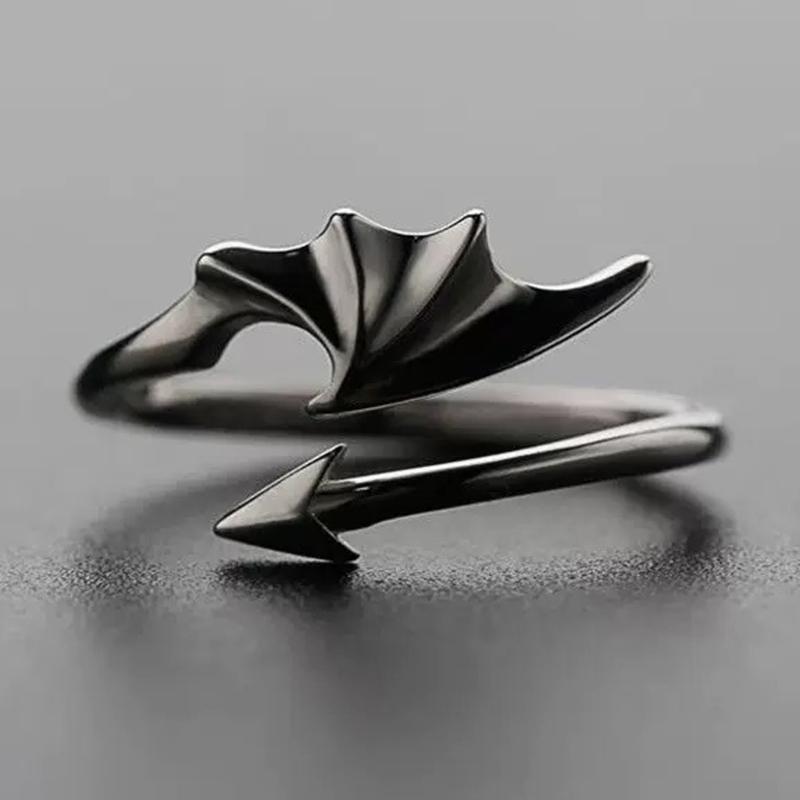 Elegant Gothic Wing Couple Rings Open Band Design Comfortable Wear Alloy Materials Unisex Matching Lovers Accessory
