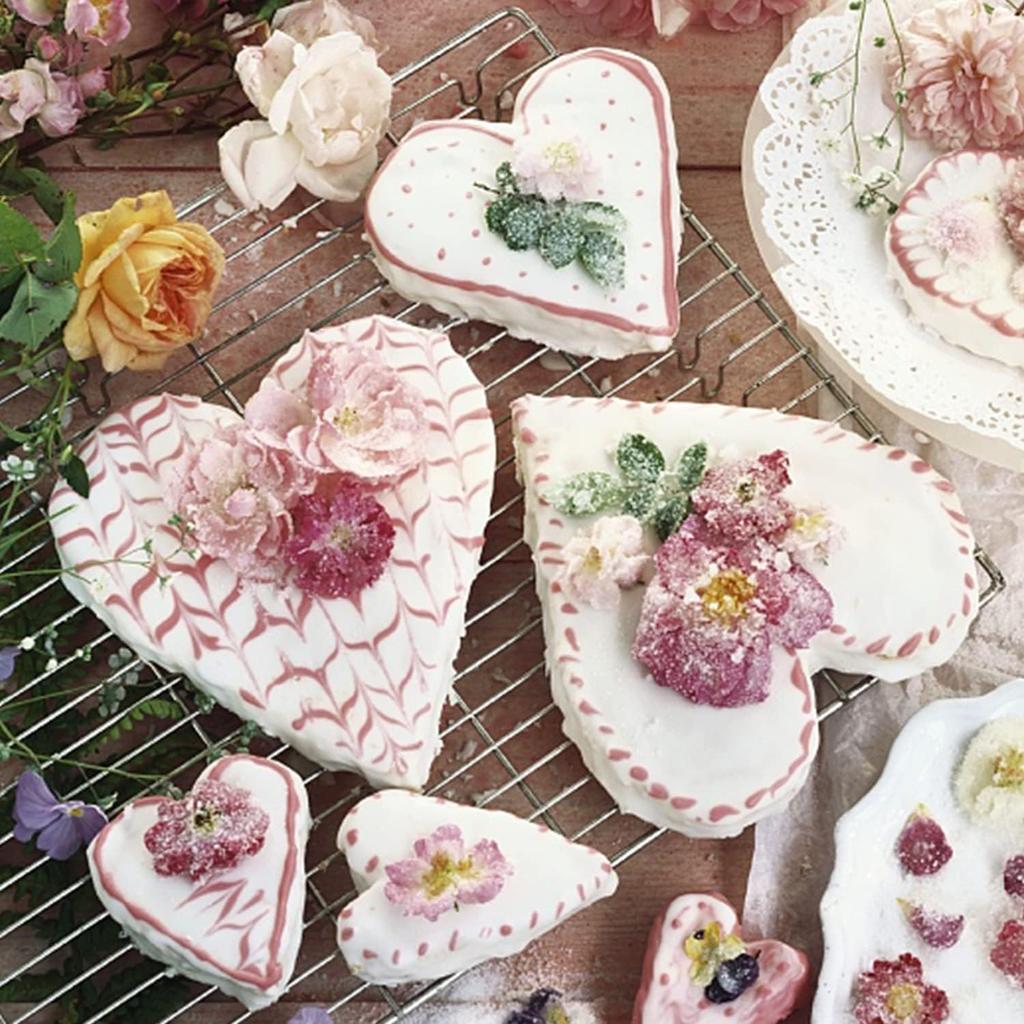 3PCS Heart Cookie Cutter Set, 4" 6" 8" Stainless Steel Sandwiches Cutter DIY Heart Cake Cutter Cake Molds Ring Set Mousse Mold Biscuit Cutter