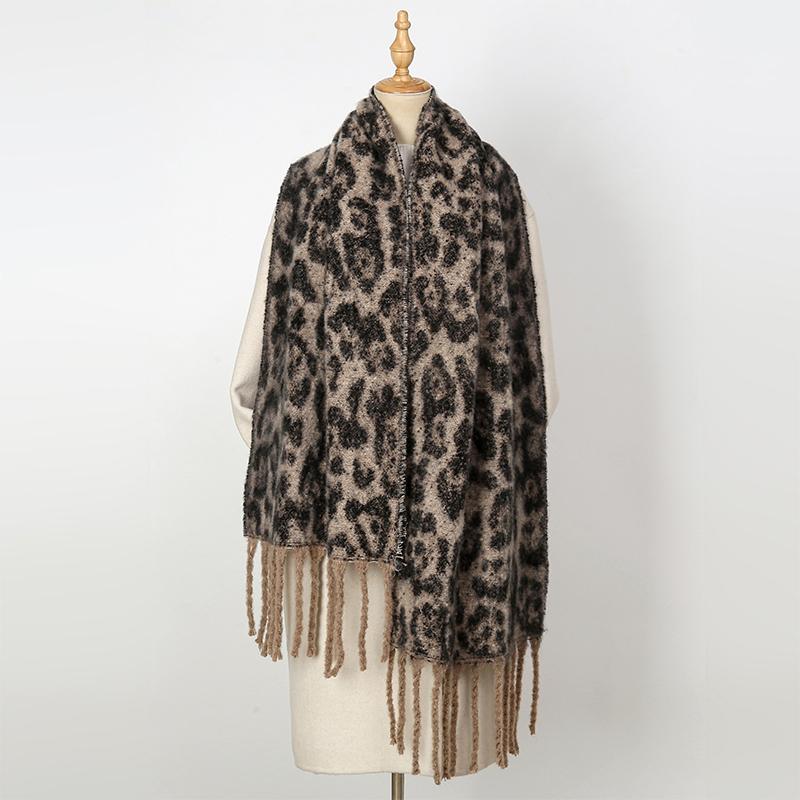 New Leopard Print Winter Scarf for Women Classic Thickened Imitation Cashmere Print Fringe Shawl Stylish Versatile Warm Blanket