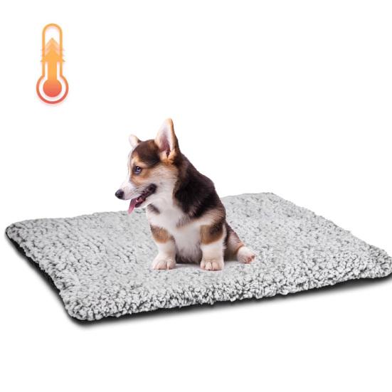 Pad mit wärmereflektierender Schicht, rutschfest, leicht zu reinigen, selbstwärmende Haustierhütte