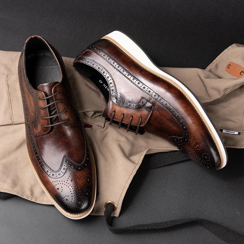 Fashion Classic Brogues Men Shoes Business Office Oxfords Casual Lace Up Fashion Men Suits Shoes Pure Leather Wingtip Retro Dress Shoes