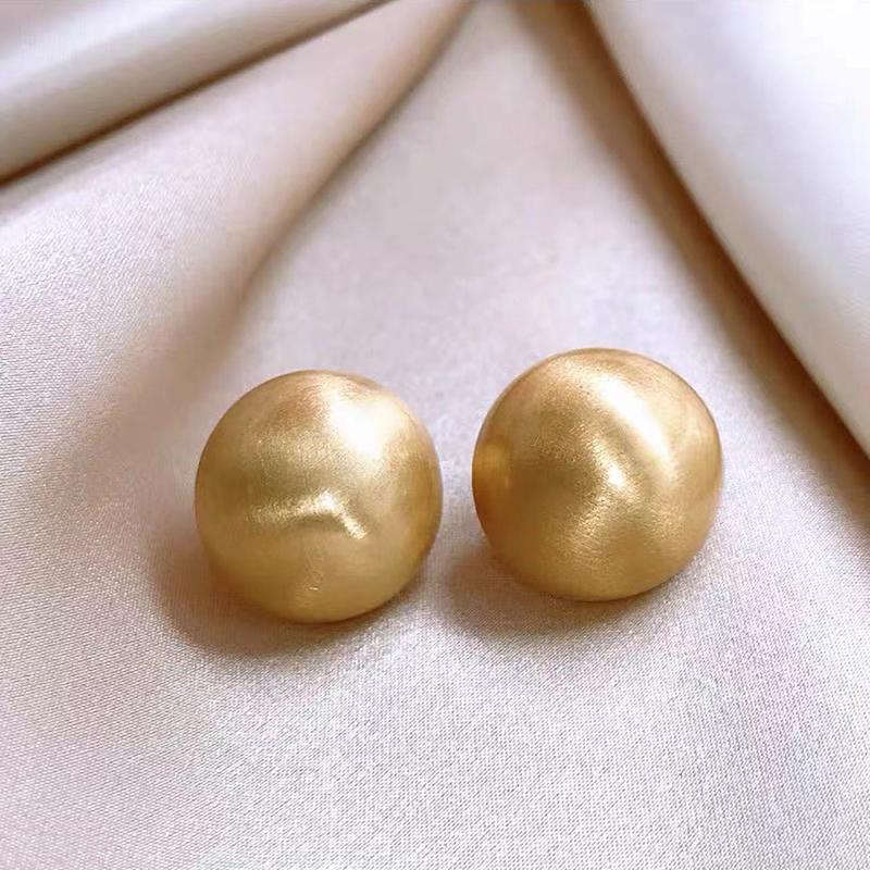 

Luxurious Simple Design Brushed Frosted Metal Semicircle Earrings New Jewelry For Women Christmas Party Fashion Accessories