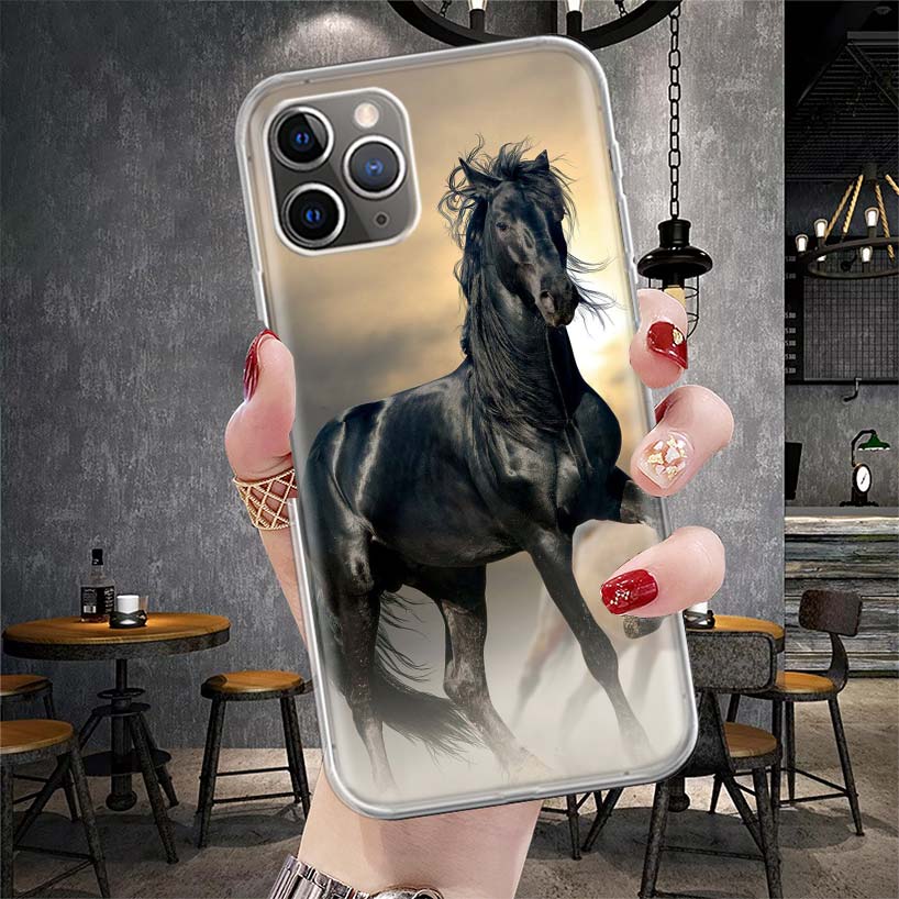 Étui de téléphone souple Cheval Noir Animal Pour IPhone 11 17 Air 16E 16 Pro Max 15 + 14 Plus 13 Mini 12 Apple 7 SE 8 Fundas Coque 11 17 A