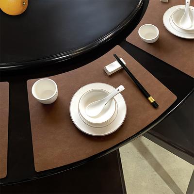 1 stuks S/L Dubbelzijdig Antislip PU Isolatiepad Tafelmat Scandinavische Stijl Imitatie Koeienhuid Patroon Waaiervormige Lederen Placemat