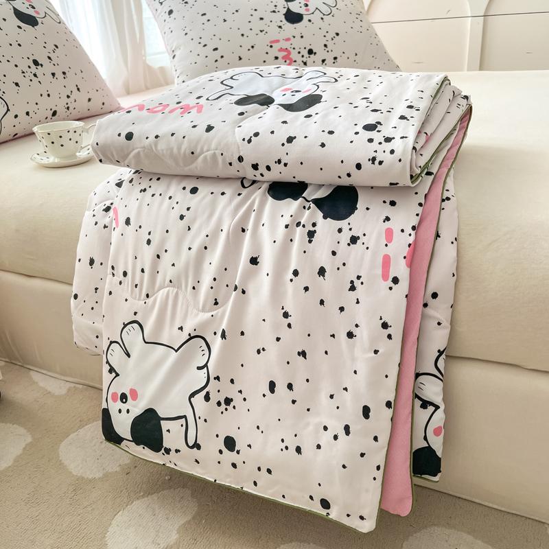 Summer Quilt Floral Style Duvets Single/Queen Size Comforter Thin Duvets Skin-Friendly Bedspread Edredones (No Pillowcase)