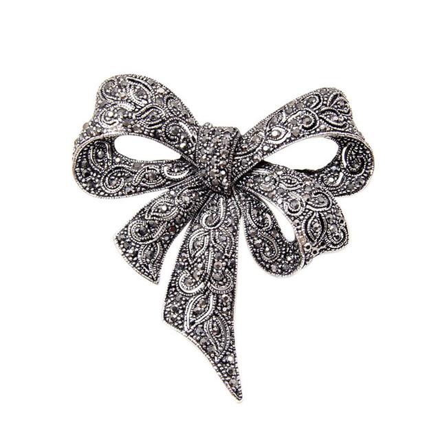 Rhinestone High -End Bow Brooch Fashion Retro Corsage Winter Clothing Accessories Women