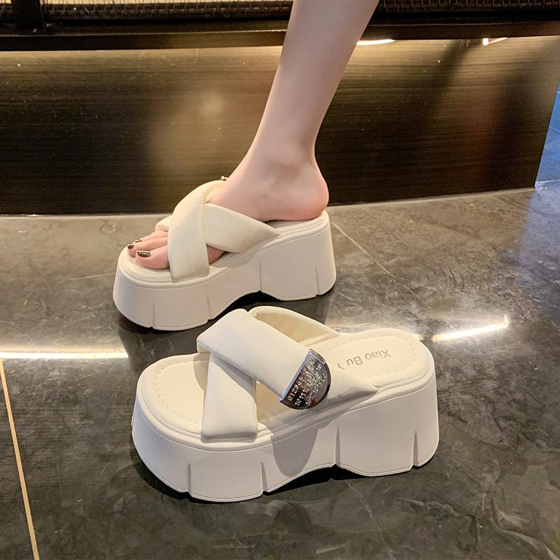 Mode 2025 Sommer Neue Mode Coole Schleppende Damen Kreuzband Dicksohlige Koreanische Version von Lässigen Coolen Slippern Höhenerhöhung 8 CM