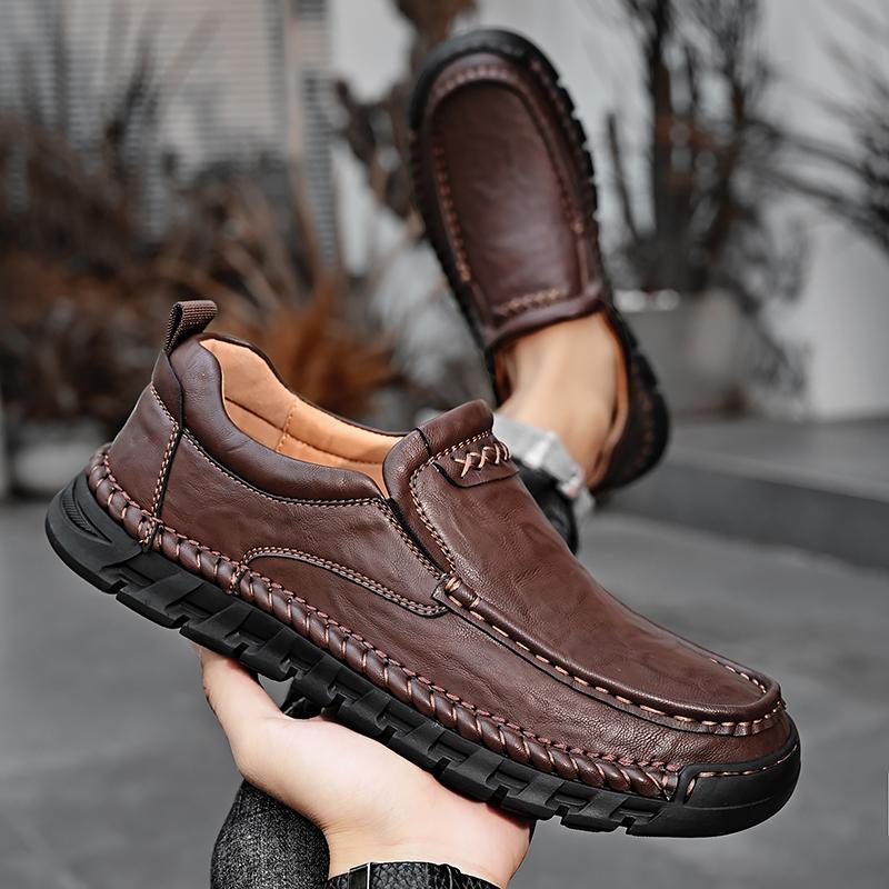 Popular Men's Shoes Autumn Men's Business Dress Small Leather Shoes Fashion British Block Casual Shoes