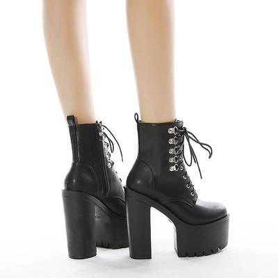 Ultra High Heels Damen Motorradstiefel Gothic Stil Sexy Niet Schwarz Weiches Leder Plaform Blockabsatz Punk Ritterstiefel