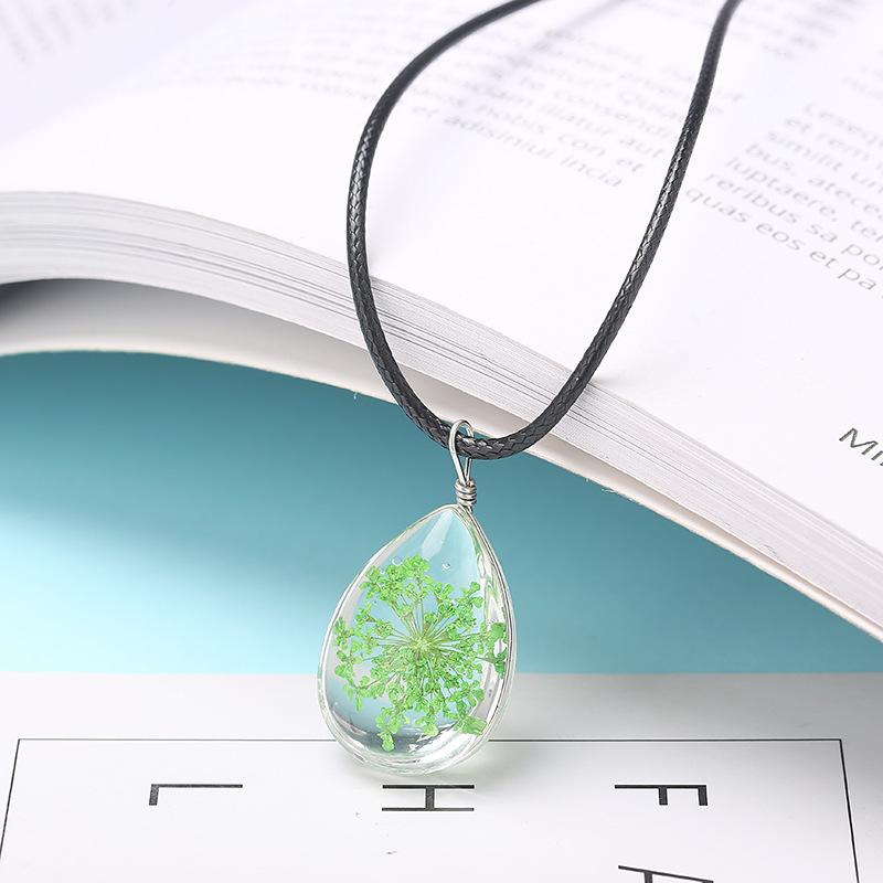 Direct Sales Hand-Wound Water Drop Dried Flower Pendant Dried Flower Plant Specimen Glass Creative Simple Necklace Pendant
