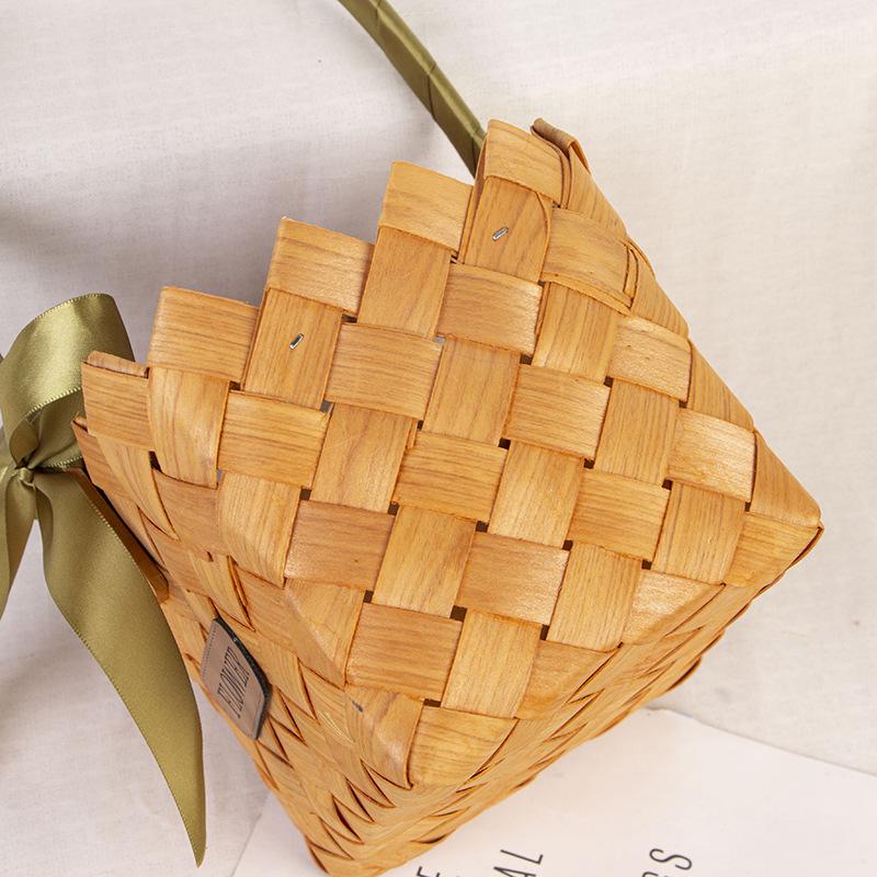 Hand-Woven Rattan Flower Basket: Living Room & Bedroom Storage and Decoration