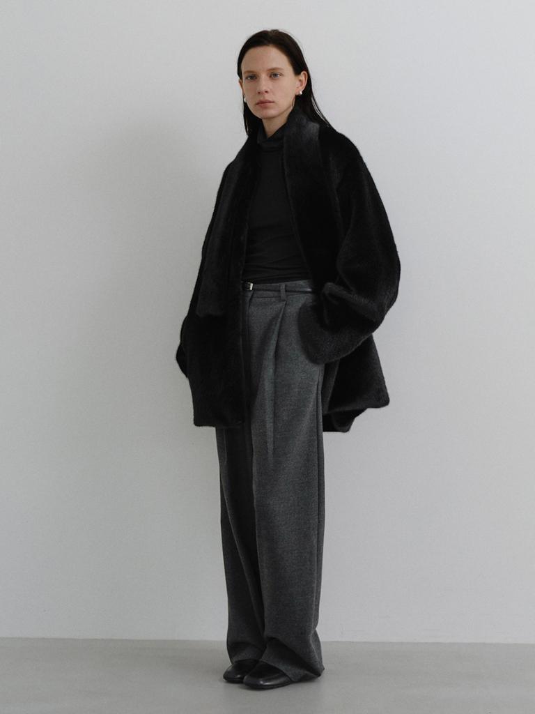 Text Room Minimal Wool Slacks_Charcoal