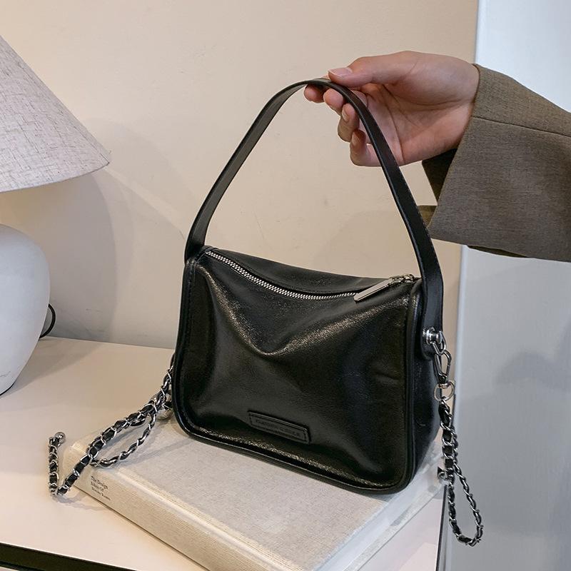 Autumn and Winter Retro High-end Women's Bags 2025 New Casual Fashion High-end Niche Portable Messenger Bags