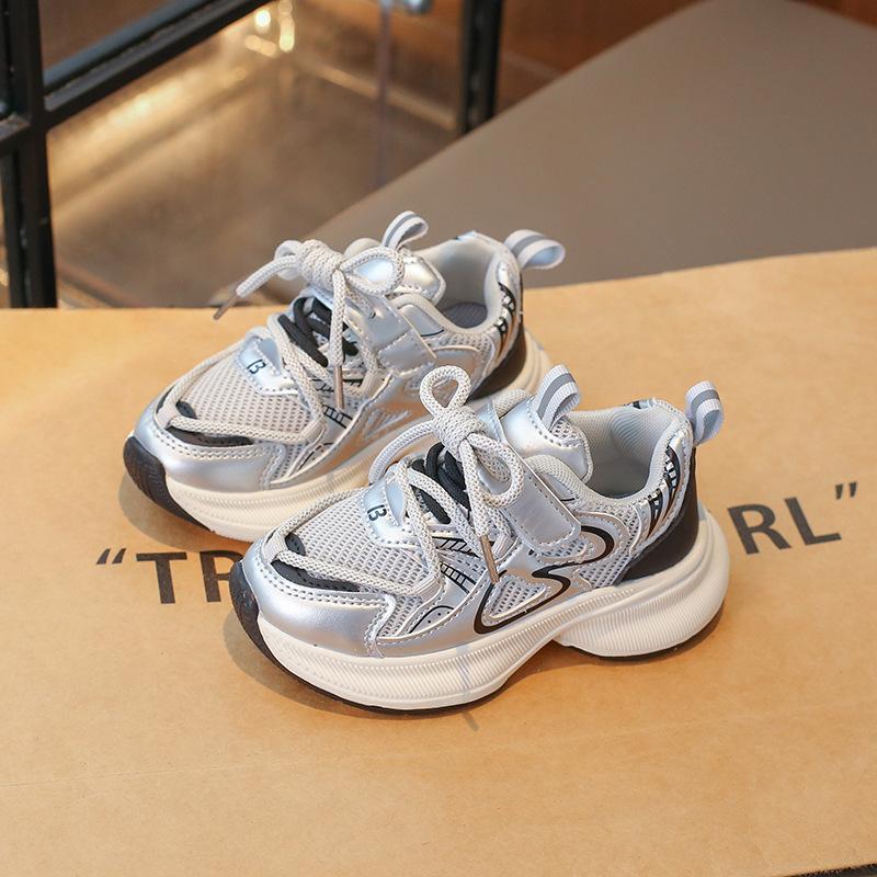 

Korean version of fashionable girls sports shoes platform and lightweight middle-aged and older children s running shoes 2025 spring and autumn new b 30 серебряный