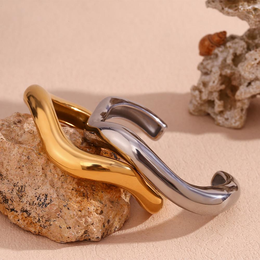18K Gold-Plated Stainless Steel Wave Open Bangle for Women