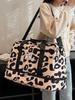 Geräumige & Strapazierfähige Damen-Handgepäck-Reisetasche mit Tierdruck Nylon Große Kapazität Sport-Fitnessstudio-Tasche Wochenend-Übernachtungstasche