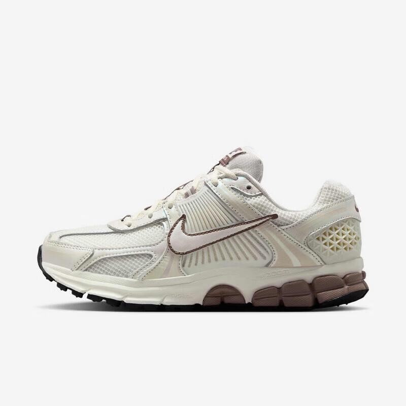 Nike Zoom Vomero 5 Women s Running Shoes 36