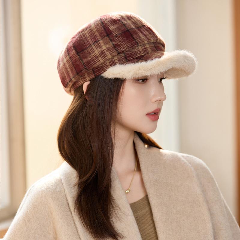 Autumn and Winter Hat Women's British Retro Plaid Octagonal Hat Fashion Versatile Cap Thermal Hat