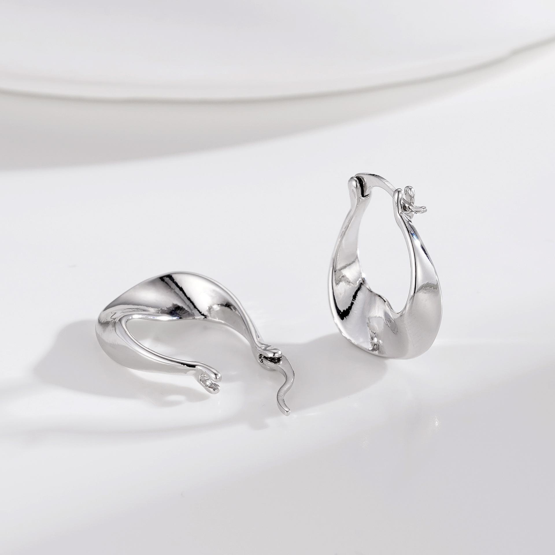 

Серьги-кольца Mobius Loop Silver Water Drop для женщин - европейский и американский стиль Small