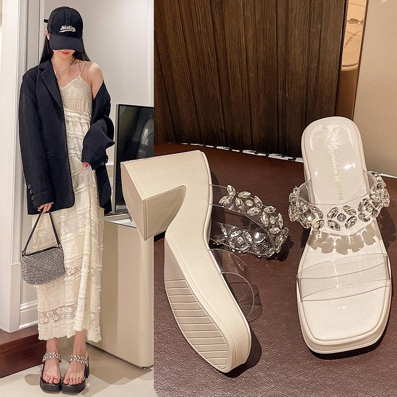 Rhinestone fashion outer wear thick bottom 2025 new height-increasing slippers transparent high-end women's summer and one-word cool slippers