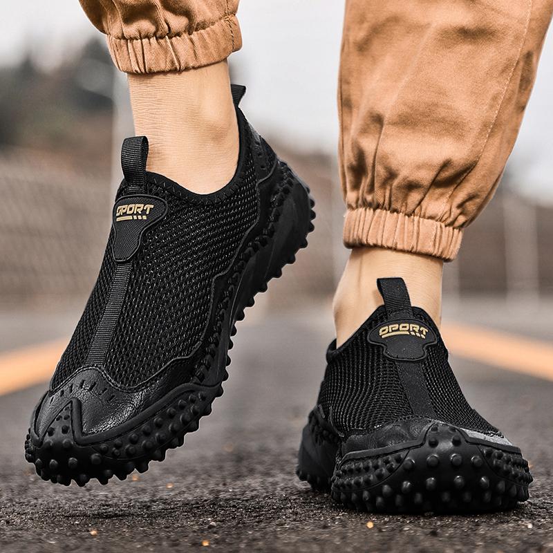 Summer Breathable Outdoor Casual Shoes Men Sneakers Antiskid Slip On Walking Shoes Moccasins Man Shoes