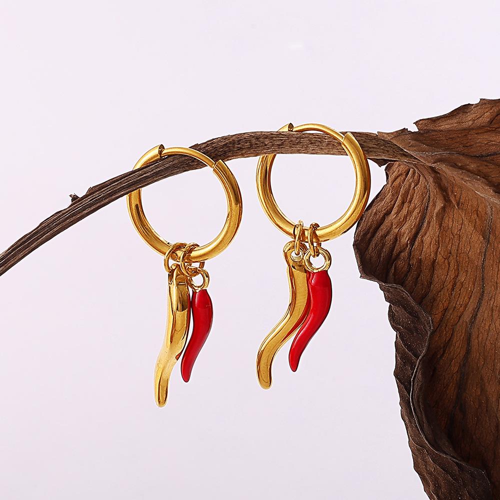 Simple sweet wind cute DIY pepper strawberry pendant earrings stainless steel gold-plated daily jewelry women