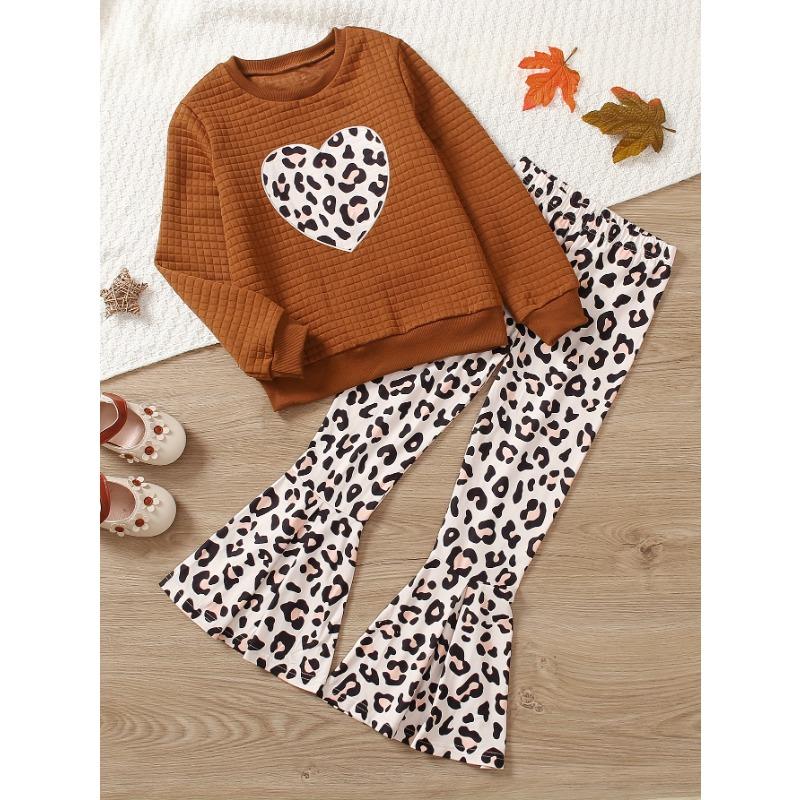 

Two-Piece Girls Casual Leopard Print Set with Heart Pattern - Brown White Long Sleeve Top Pants, Perfect for Fall/Winter 130cm коричневый