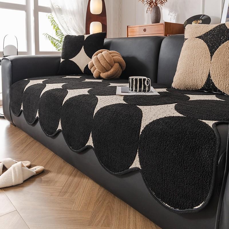 

Mao Mao Yarn Special-Shaped Sofa Cushion Summer Non-Slip Cool Cushion New Light Luxury High-End Irregular Mat Seat Cushion 90*90cm