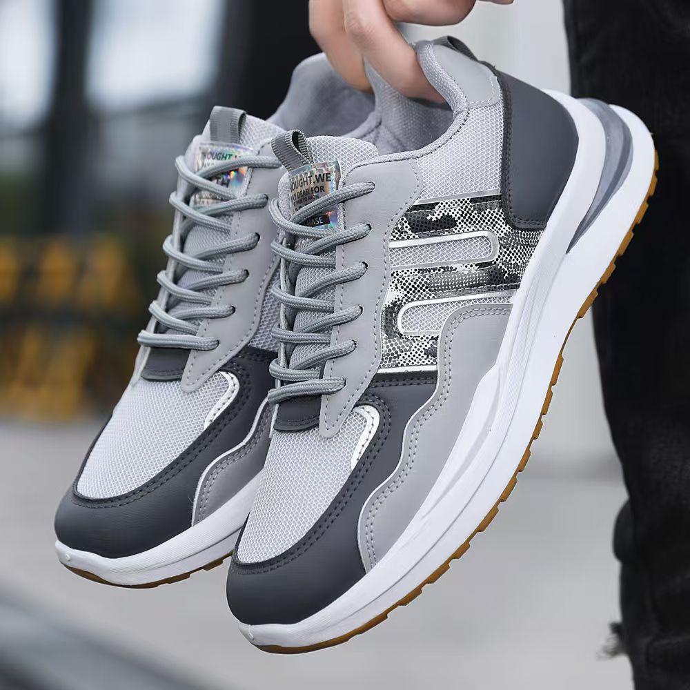 New mesh breathable men s shoes four seasons casual sports shoes running shoes lace up student large size men s shoes 39