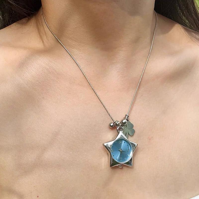 Y2K Retro Star Watch Four-Leaf Heart Pendant Necklace For Women Original Design Creative Clavicle Chain